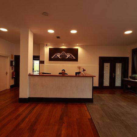 Hotel The Park Derio Exterior foto
