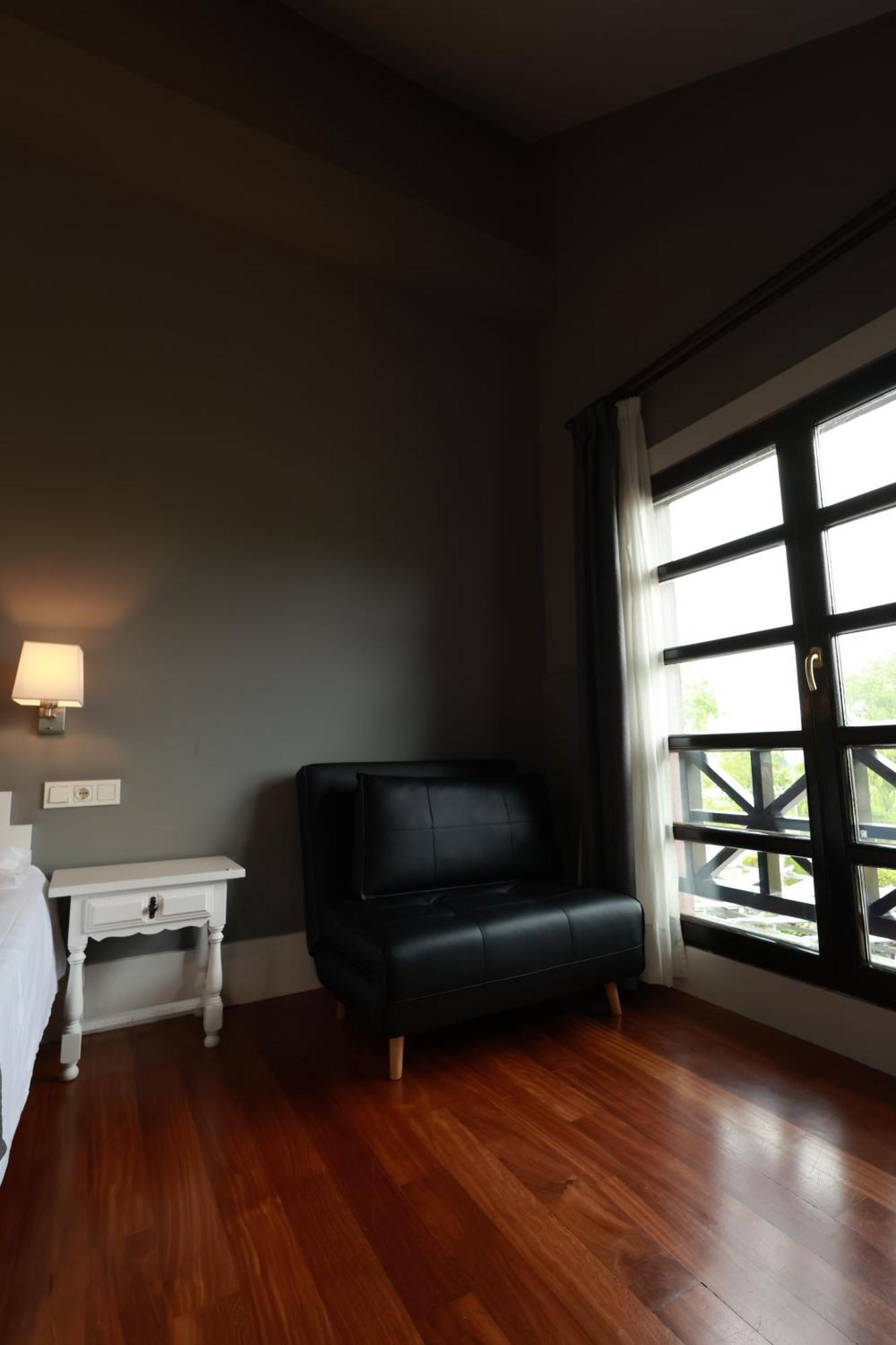 Hotel The Park Derio Exterior foto